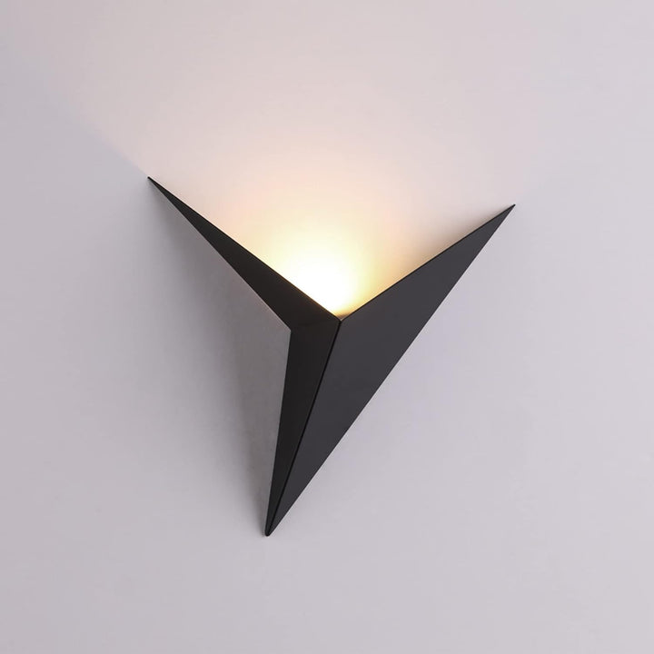 Jena™ | Moderne geometrische Dreiecksleuchte