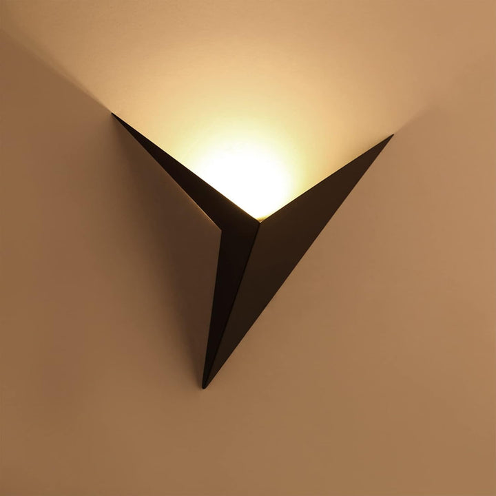Jena™ | Moderne geometrische Dreiecksleuchte