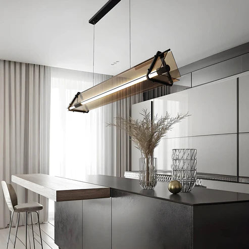Velino™ | Industrielle Dreiecksleuchte aus Glas