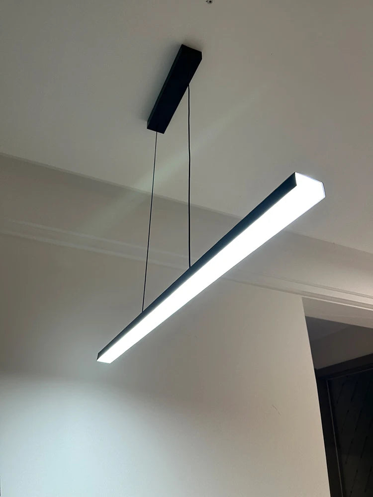 Umea™ | Minimalistische lineare Pendelleuchte