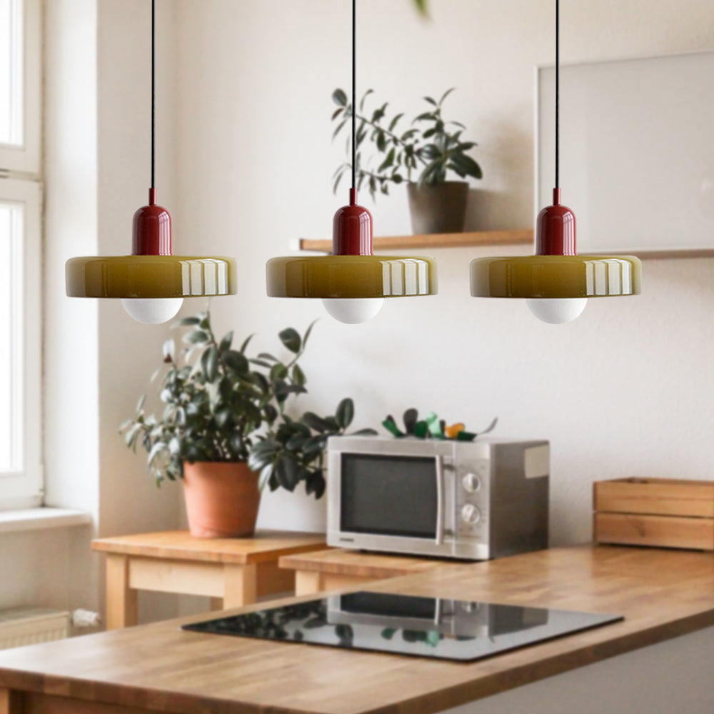 Vintage Flair 3-köpfige Pendelleuchte aus farbigem Glas