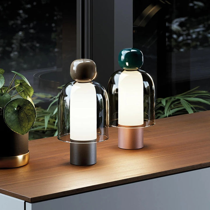 Celesto™ | Schlanke, verspielte und tragbare Tischlampe