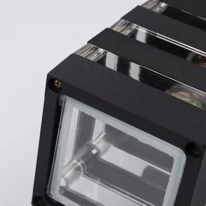 Inea™ | Moderne Up-Down-Wandleuchte