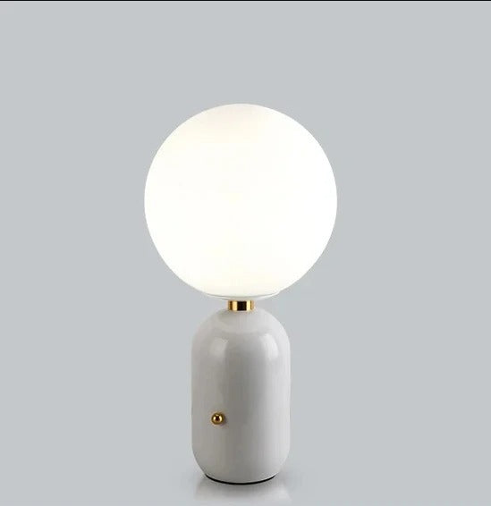 Eranis™ | Elegante Globe Nachttischlampe
